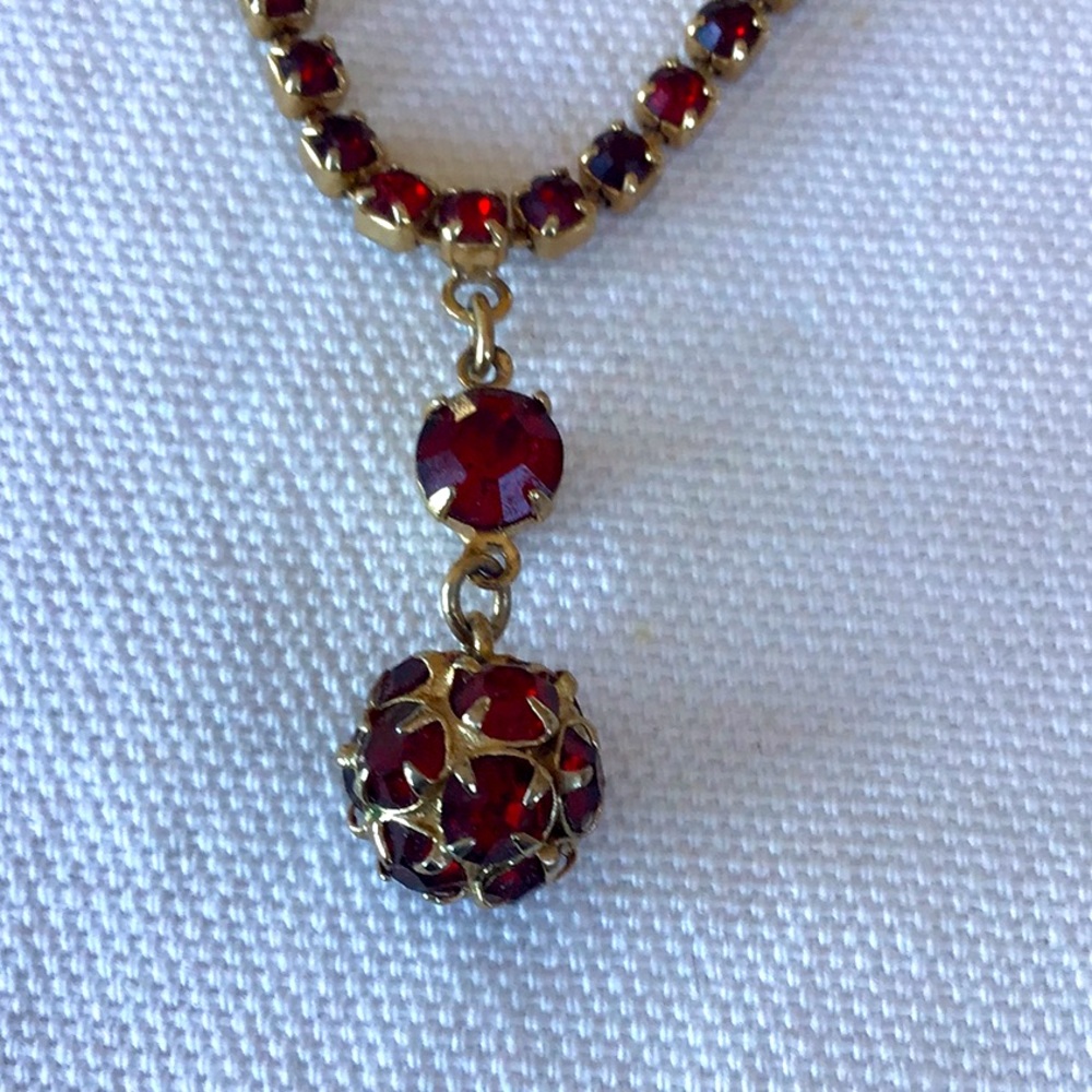 Vintage Rhinestone Necklace - Picture 2 of 3